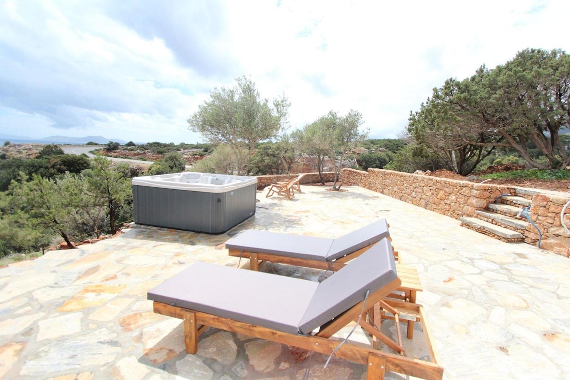 Villa Rouvis With Outdoor Hot Tub Ligaridia Екстер'єр фото